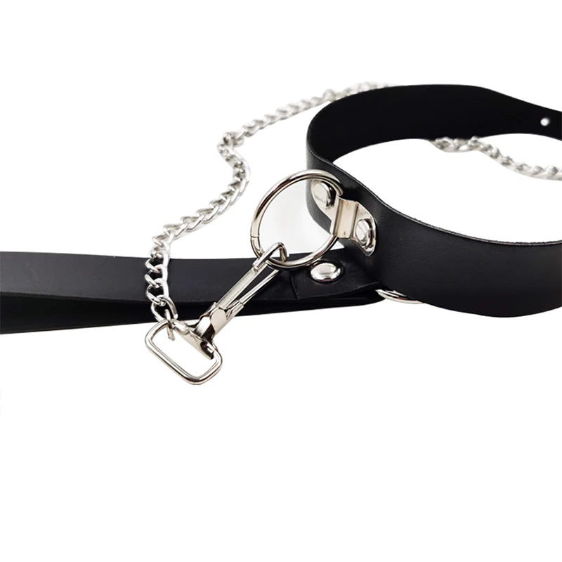 Kit BDSM “Collier & Laisse” – Le Pouvoir dans la Soumission
Explorez vos limites dans le respect et le plaisir partagé.