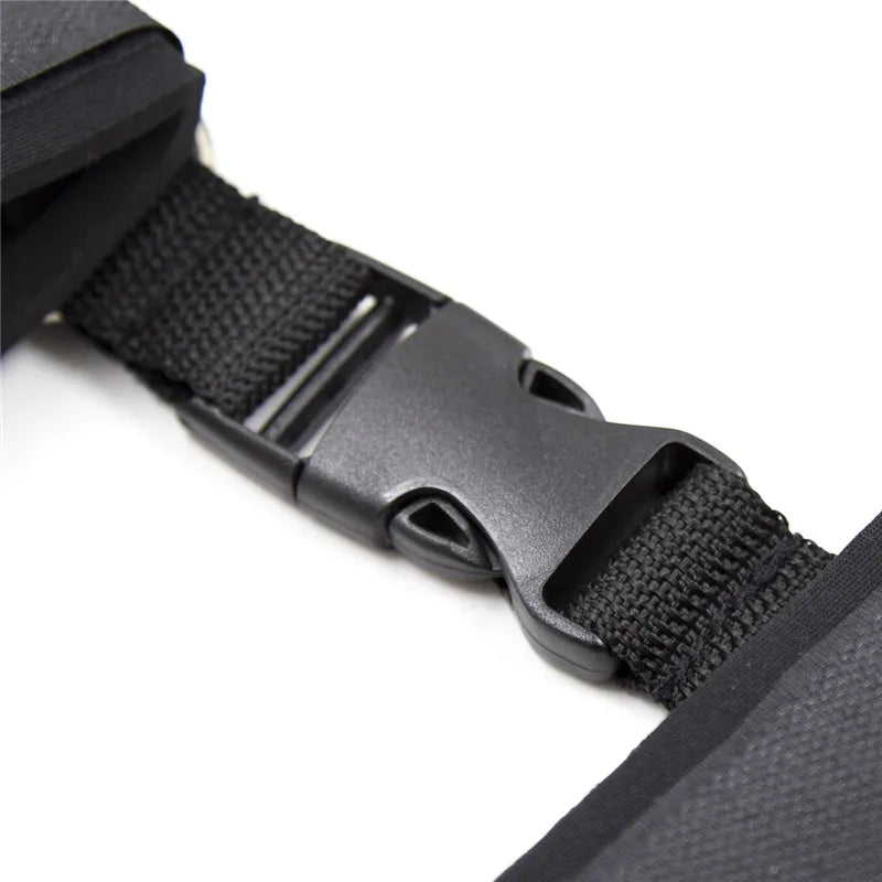 Kit BDSM “Collier & Laisse” – Le Pouvoir dans la Soumission
Explorez vos limites dans le respect et le plaisir partagé.