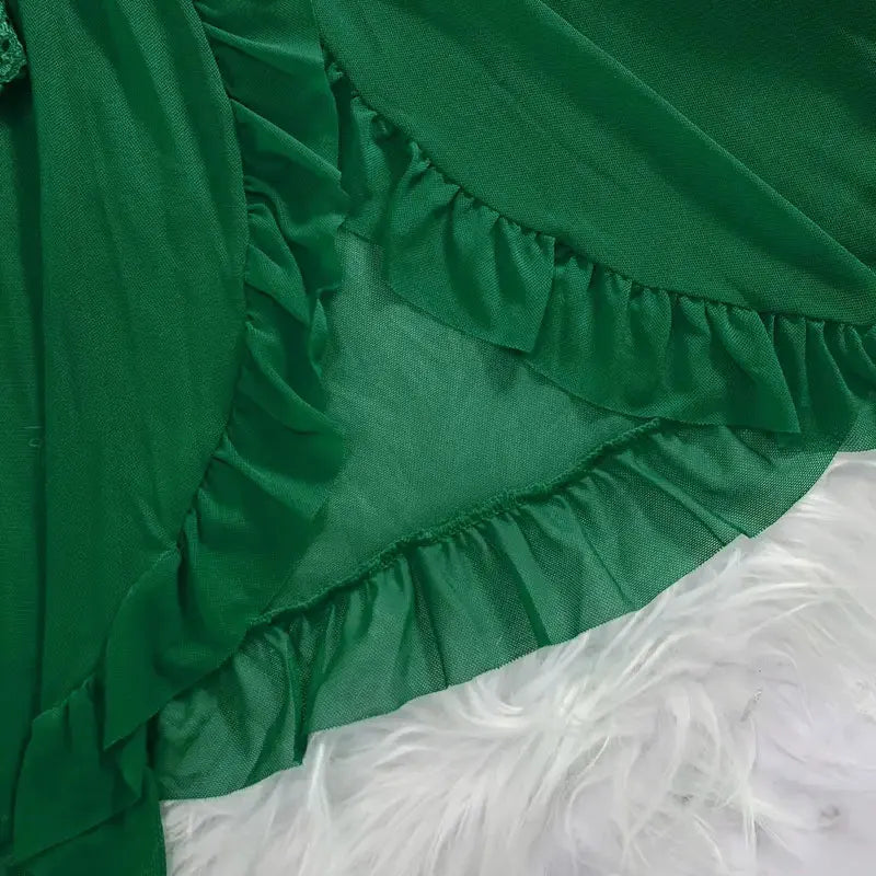 "Émeraude de Nuit" – Ensemble nuisette et culotte en voile léger, col en V, version mini sexy