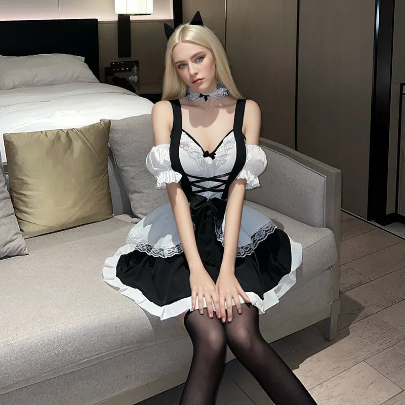 Costume Lingerie Sexy de Soubrette – Ensemble Cosplay Dentelle Noire & Blanche (Set A ou B)