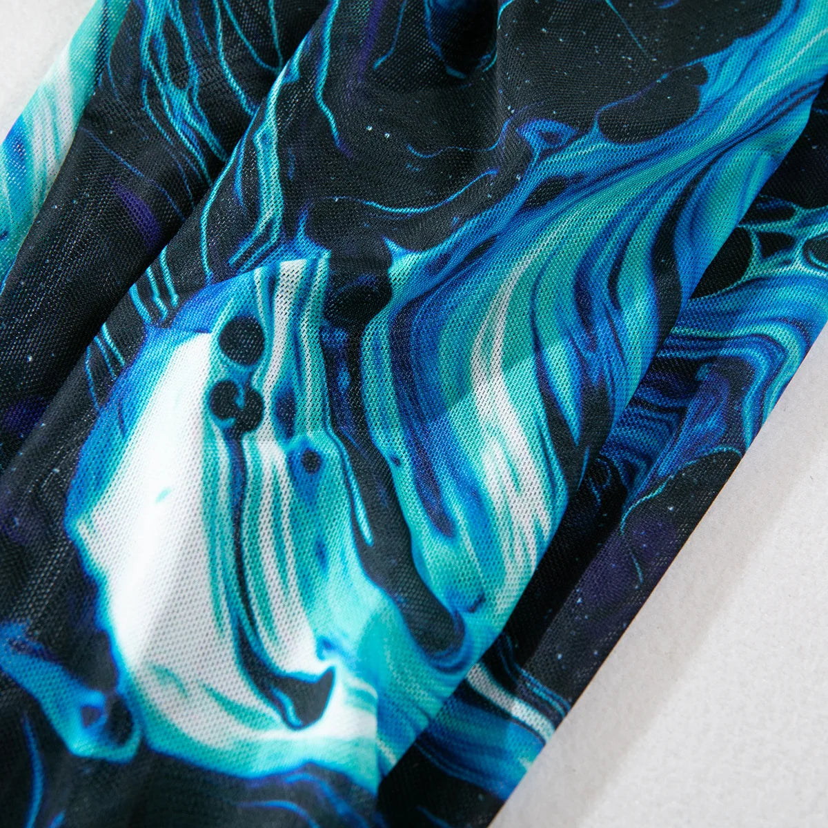 "Blue Flame" – Ensemble lingerie 5 pièces imprimé flamme avec gants & jambières