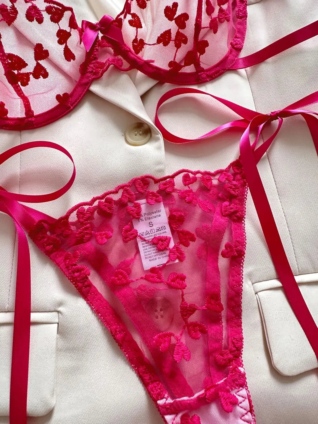 Ensemble Lingerie “Sweet Violette” – Broderie Cœur & Finesse Sensuelle