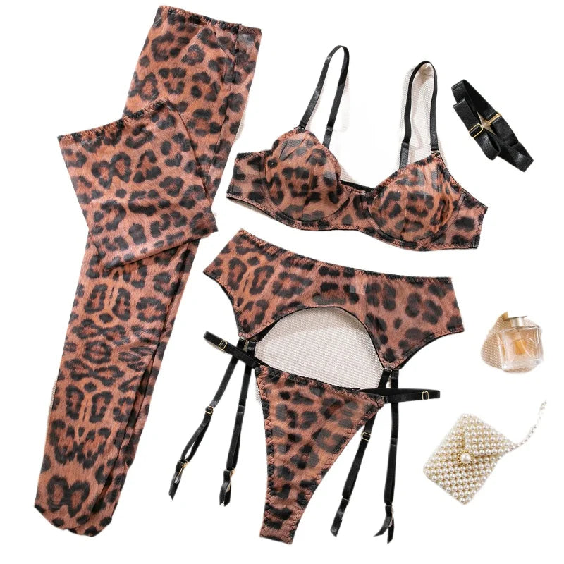 Ensemble Lingerie Léopard “Instinct Sauvage” – 6 pièces Push-Up, Bas & Accessoires