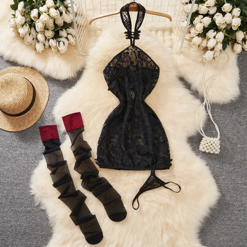 Nuisette Noire Dentelle Dos Nu – Coupe A Mini Vintage & Ultra Glamour