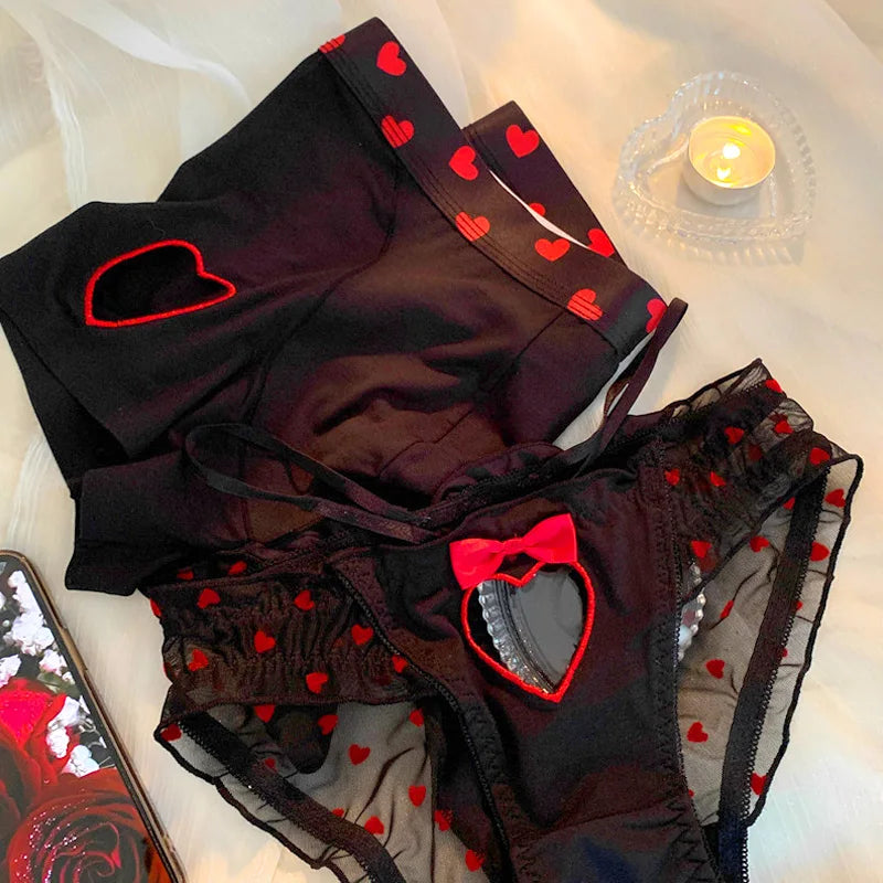 “Amour en Duo – Ensemble de sous-vêtements assortis pour couples, cœurs brodés & dentelle douce”