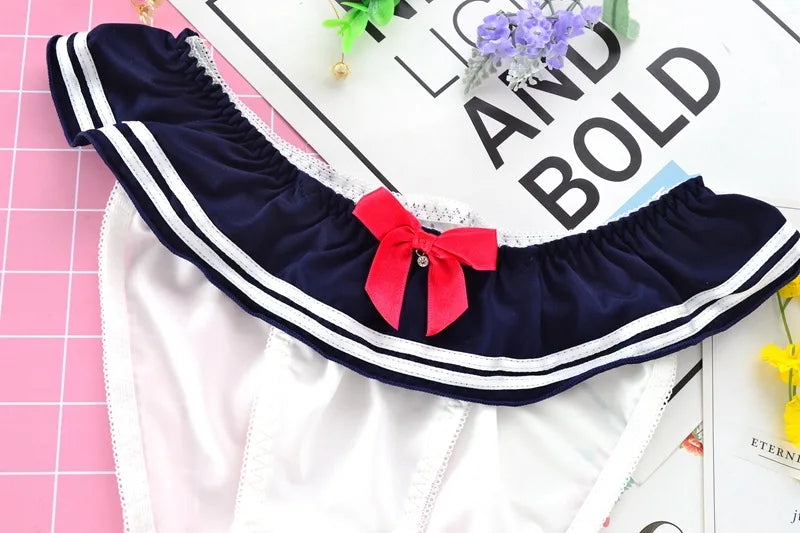 Culotte Cosplay “Sailor Ruffle” – Lingerie Sexy & Confortable, Détail Noeud Marin
