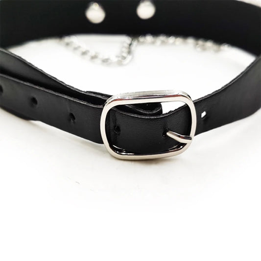 Kit BDSM “Collier & Laisse” – Le Pouvoir dans la Soumission
Explorez vos limites dans le respect et le plaisir partagé.