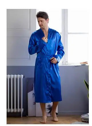 Duo de Kimonos Satinés "King & Queen" – Peignoirs Assortis Couple Élégance & Sensualité